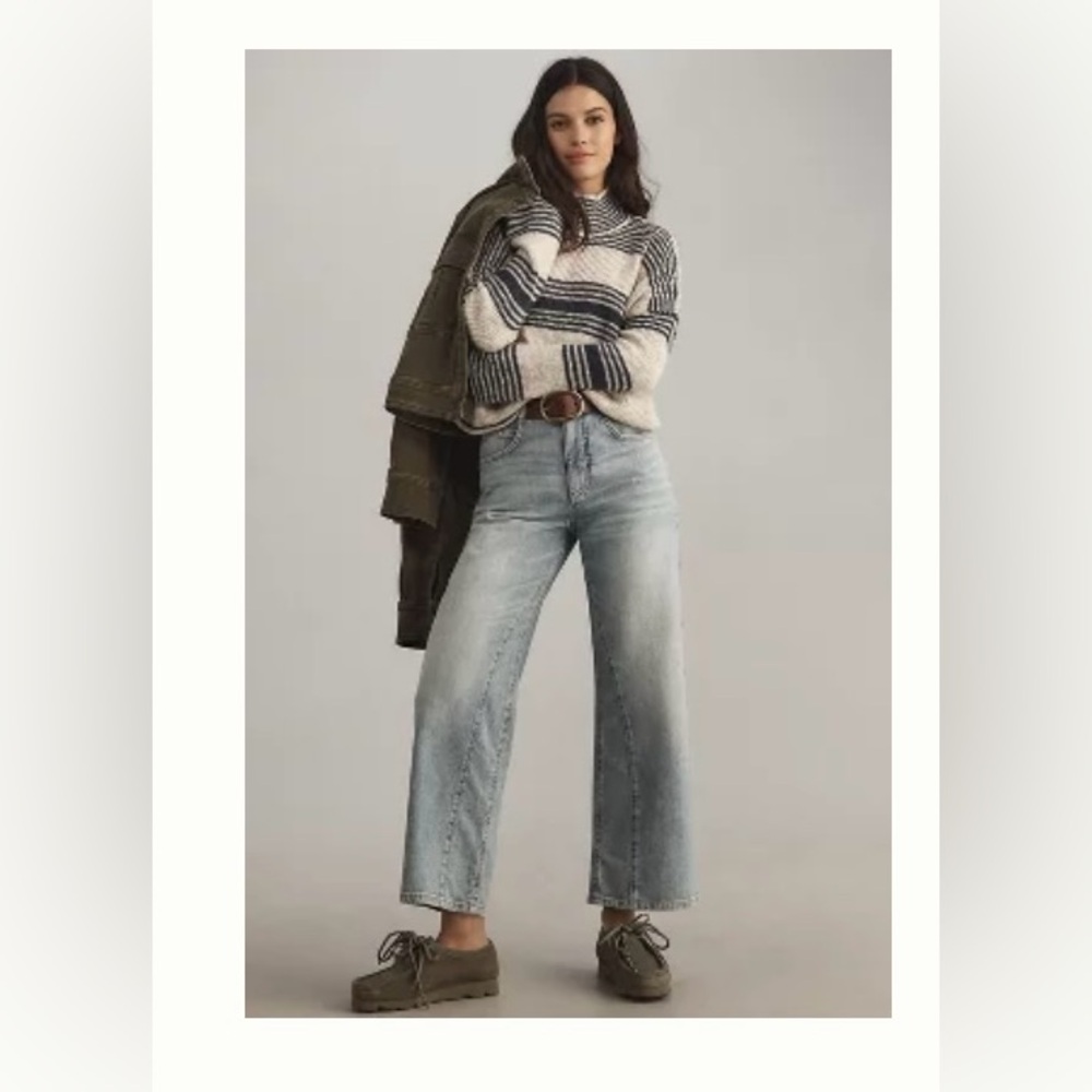 BNWT Pilcro  bowed taper jeans